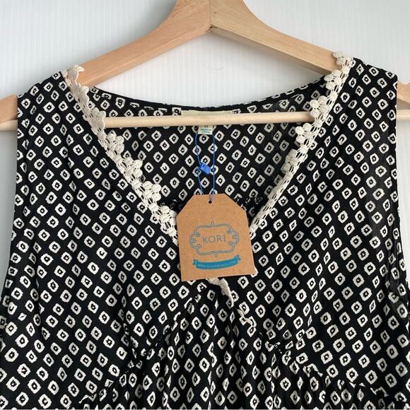 🆕 Kori America lightweight sleeveless dress swim cover lace trim NWT size med - Picture 3 of 7